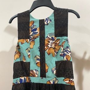 BCBGMAXAZRIA Blue and black floral dress with lace size 0